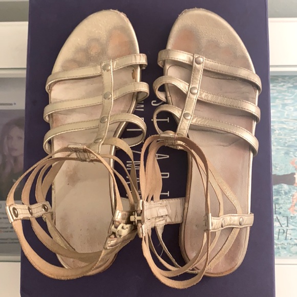 Stuart Weitzman 'Caesar' Leather Gladiator in Cava - Picture 12 of 16